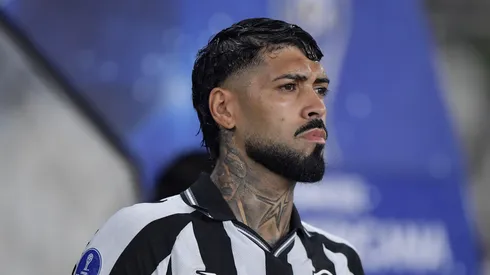 Barboza jogador do Botafogo durante partida contra o Racing no estádio Engenhão pelo campeonato Copa Sul-Americana 2026. Foto: Thiago Ribeiro/AGIF