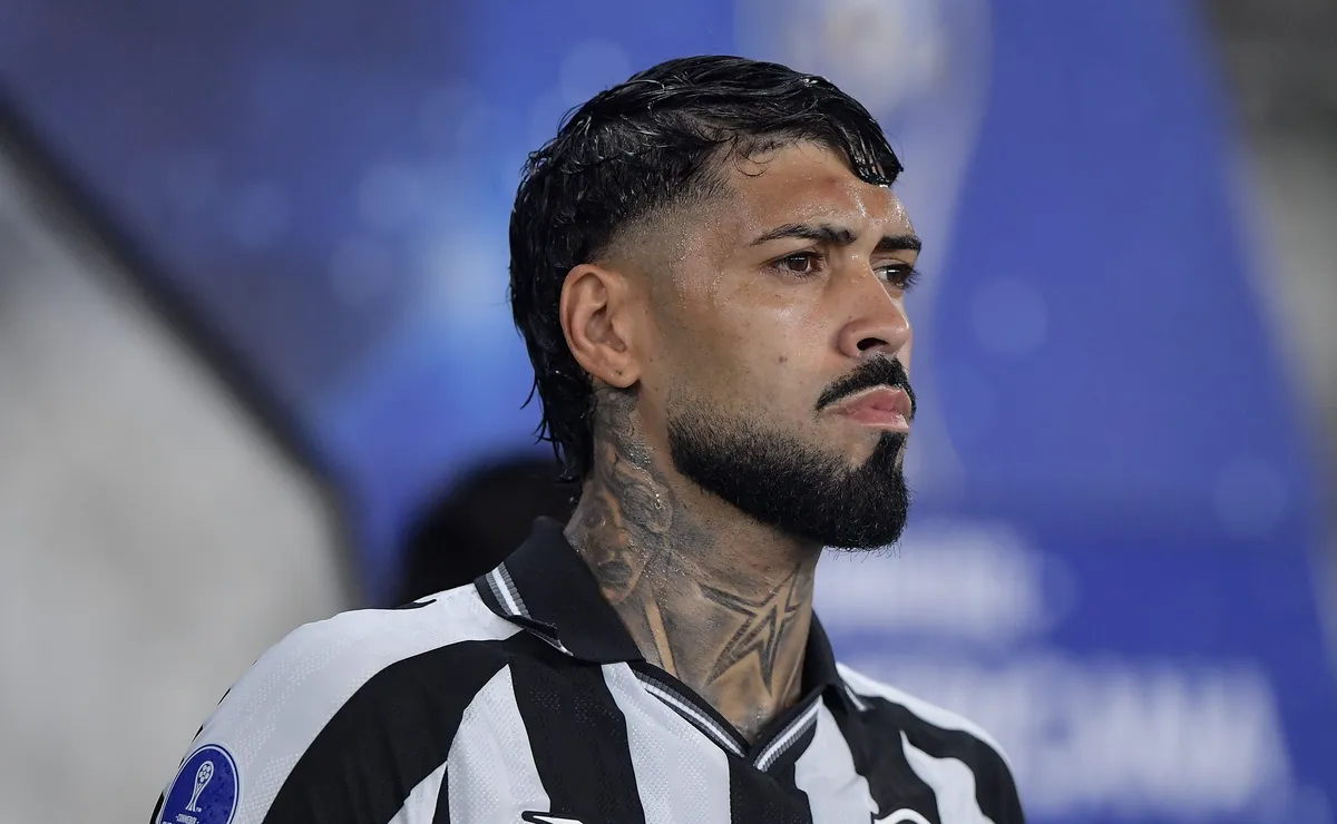 Palmeiras pagará contratação de Barboza em quatro parcelas ao Botafogo