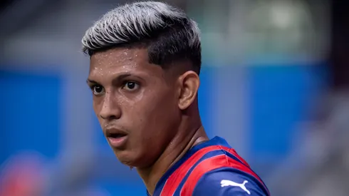 Erick Pulga durante confronto contra o Fluminense no Campeonato Brasileiro de 2026.