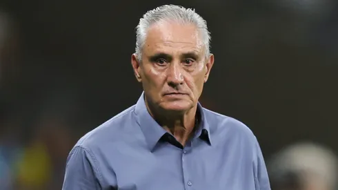 Tite durante partida entre Cruzeiro x Vasco no Brasileirão de 2026.