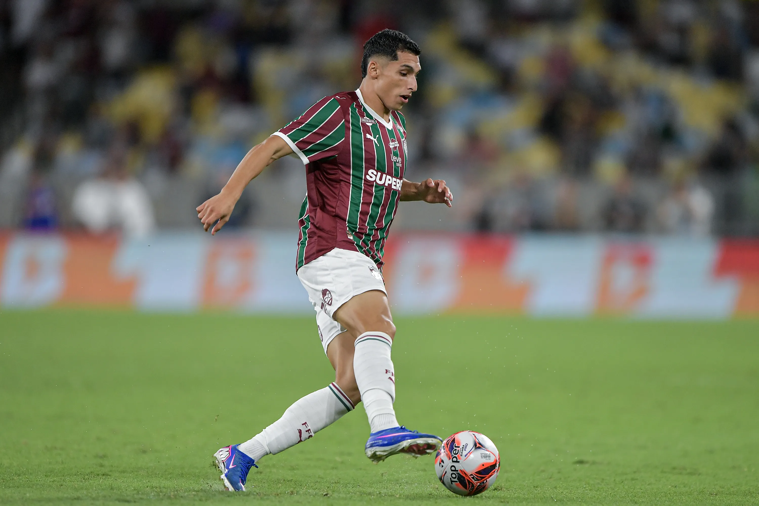 Kevin Serna, jogador do Fluminense, durante partida contra o Vasco – . Foto: Thiago Ribeiro/AGIF