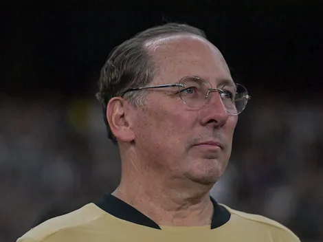 John Textor faz proposta para compra de ações do Botafogo