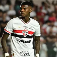 Botafogo quer Arboleda e estuda troca de jogadores com o São Paulo