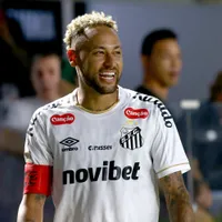 Neymar leva a família ao circo e acaba virando show
