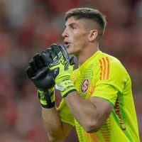 Pezzolano banca Rochet depois de falha contra o Coritiba