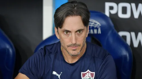 Luis Zubeldia tecnico do Fluminense durante partida contra o Independiente no estadio Maracana pelo campeonato Copa Libertadores 2026. Foto: Thiago Ribeiro/AGIF