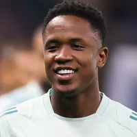 Sinisterra mantém futuro no Cruzeiro em aberto