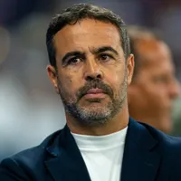 Artur Jorge rasga elogios para Sinisterra no Cruzeiro
