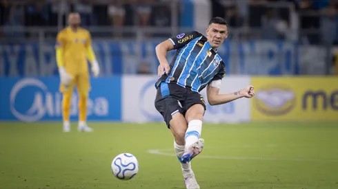 Balbuena, zagueiro do Grêmio. Foto: Maxi Franzoi/AGIF