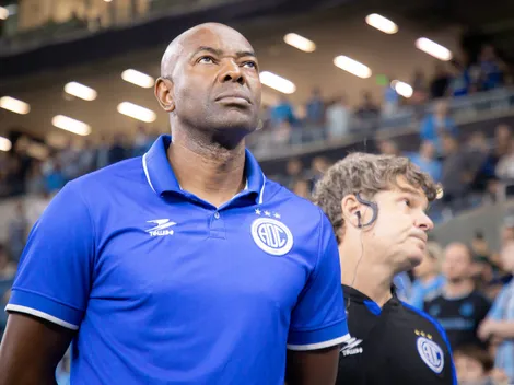 Ex-Botafogo, Cláudio Caçapa é demitido do Confiança