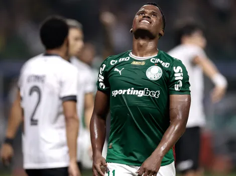 Torcida critica Abel por falta de rendimento de Jhon Arias