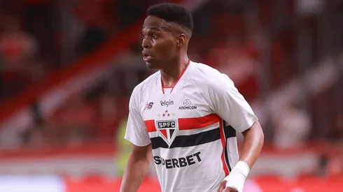 Wendell durante confronto contra o Internacional no Brasileirão de 2026.