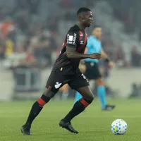Terán sofre nova lesão e deve ser desfalque no Athletico-PR