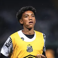 Robinho Jr vive impasse no Santos e saída ganha força