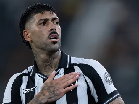 Botafogo planeja usar Barboza até o limite antes da saída para o Palmeiras