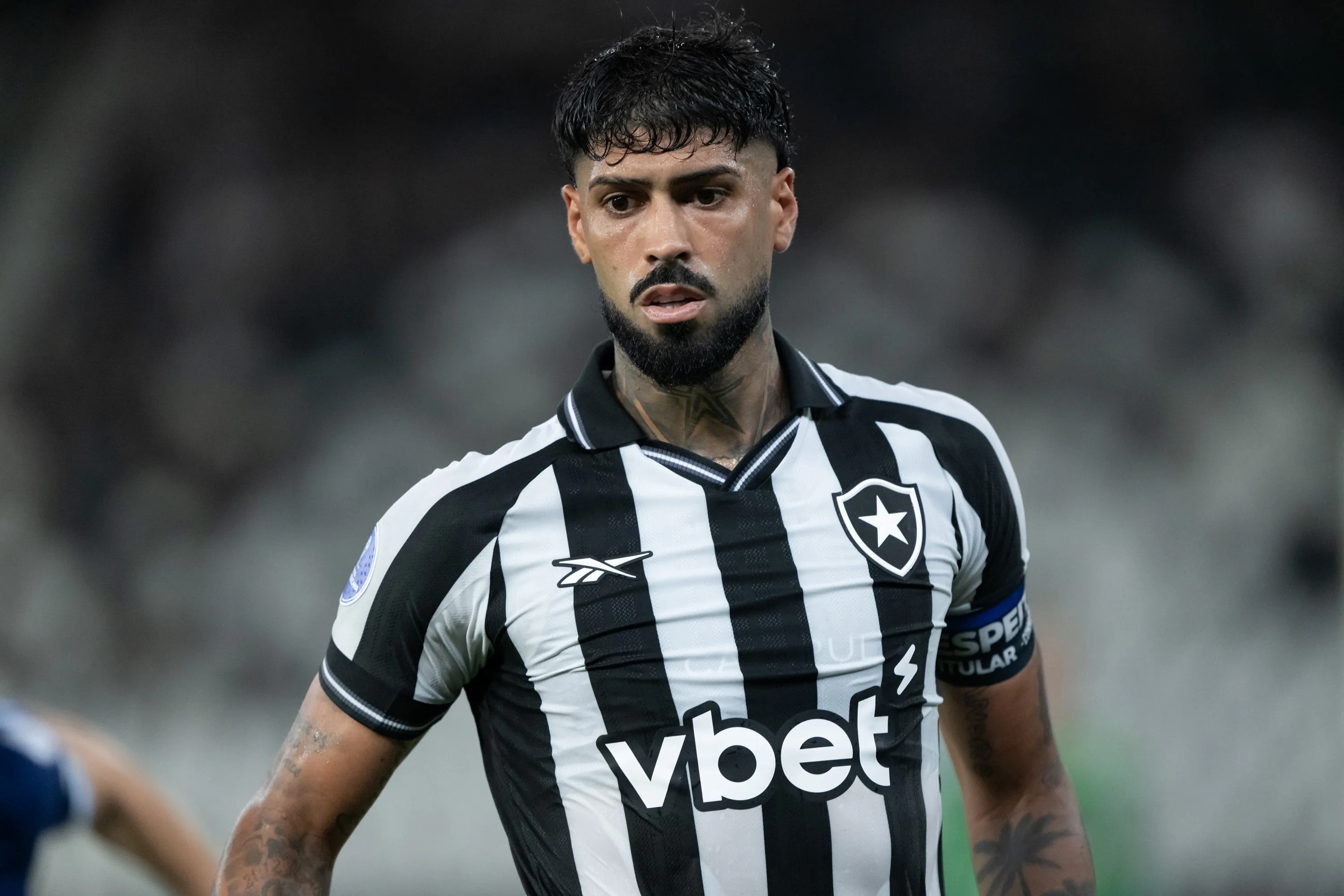 RJ – RIO DE JANEIRO – 06/05/2026 – COPA SUL-AMERICANA 2026, BOTAFOGO X RACING – Barboza jogador do Botafogo durante partida contra o Racing no estadio Engenhao pelo campeonato Copa Sul-Americana 2026. Foto: Jorge Rodrigues/AGIF