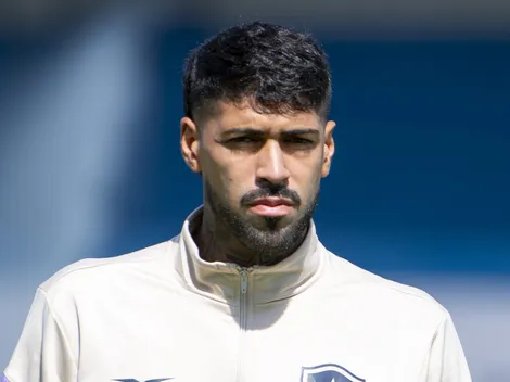 Botafogo pretende contratar reforço para suprir a saída de Barboza