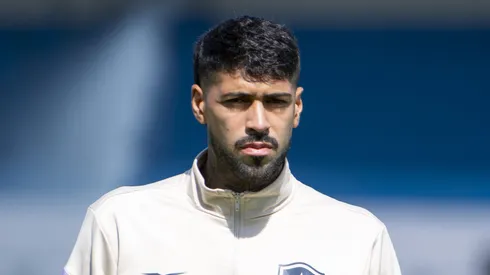 Botafogo pretende buscar reposição para Barboza.