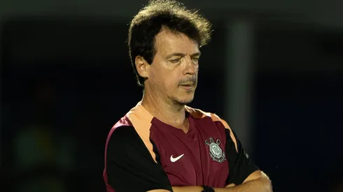 Diniz durante confronto contra o Mirasol no Brasileirão de 2026.