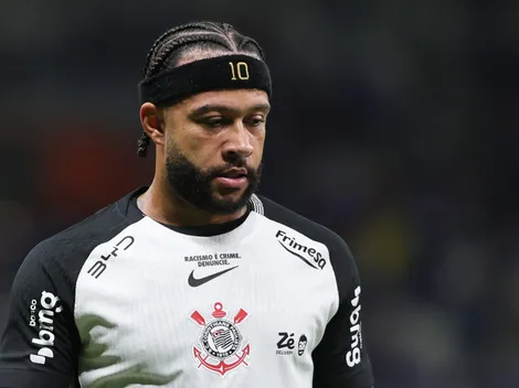Retorno de Depay ganha nova previsão