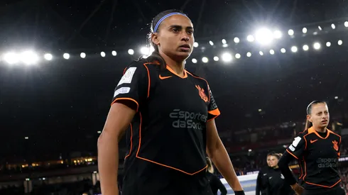 Andressa Alves destaca problemas defensivos do Corinthians - Foto: Jasper Wax/Getty Images