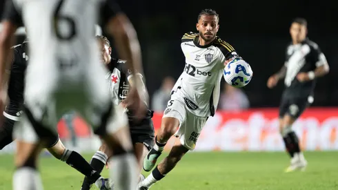 Alexsander jogador do Atletico-MG durante partida contra o Vasco no estadio Sao Januario pelo campeonato Brasileiro A 2025.