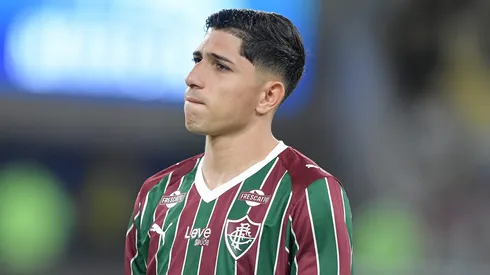Savarino comenta vaias da torcida do Fluminense