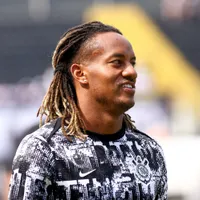 Carrillo ganha moral no Corinthians após boa partida no Majestoso