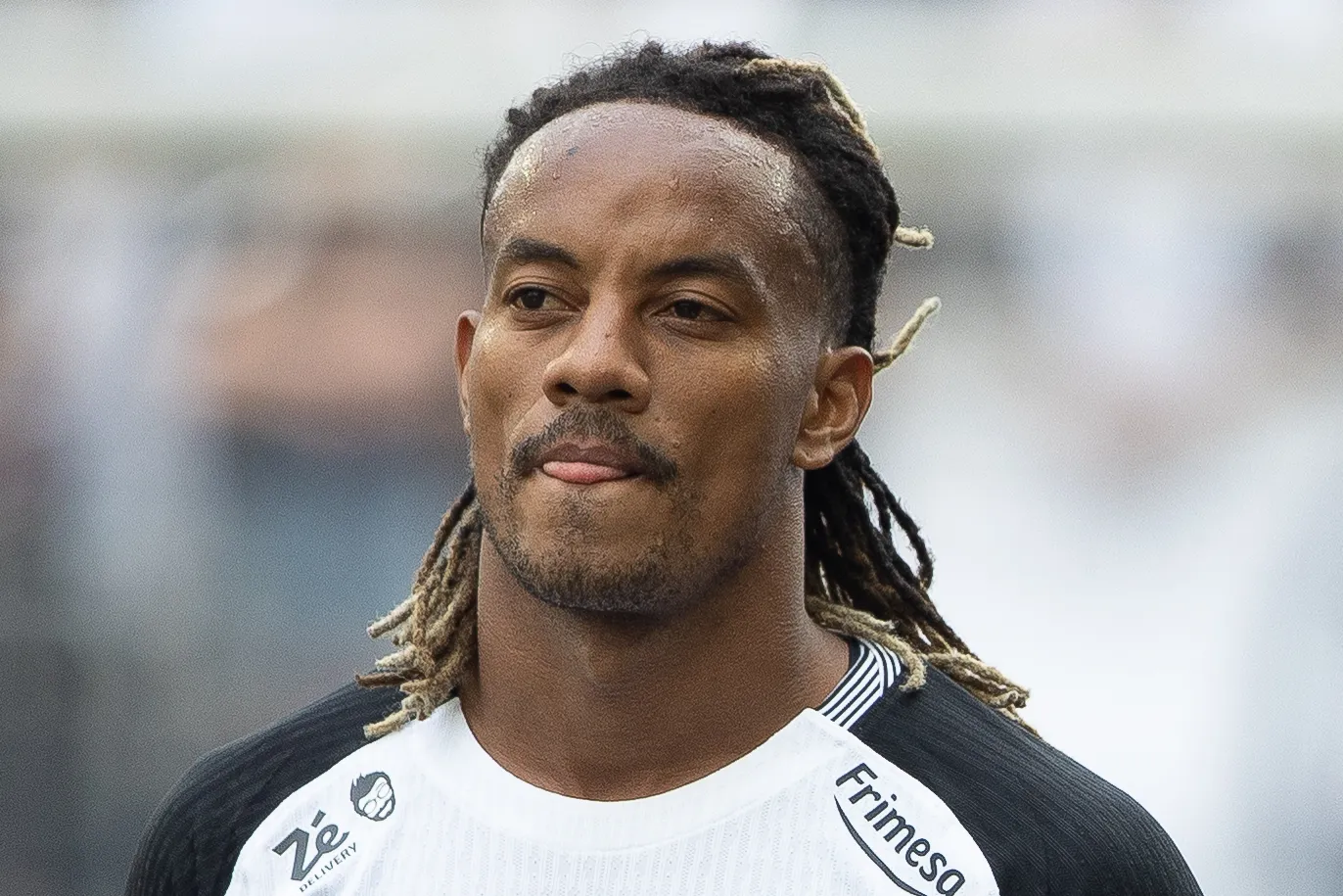 SP – SAO PAULO – 07/12/2025 – BRASILEIRO A 2025, CORINTHIANS X JUVENTUDE – Andre Carrillo jogador do Corinthians lamenta durante partida contra o Juventude no estadio Arena Corinthians pelo campeonato Brasileiro A 2025. Foto: Joisel Amaral/AGIF
