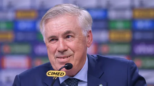 Ancelotti exaltou Thiago Silva.