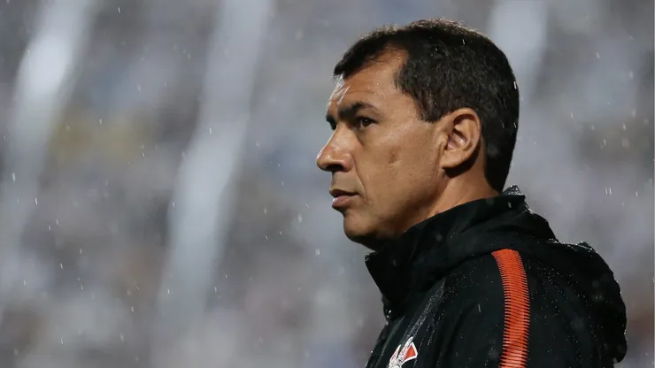 Fabio Carille tecnico do Corinthians durante partida contra o Santos no estadio Pacaembu pelo campeonato Paulista 2019. Foto: Marcello Zambrana/AGIF