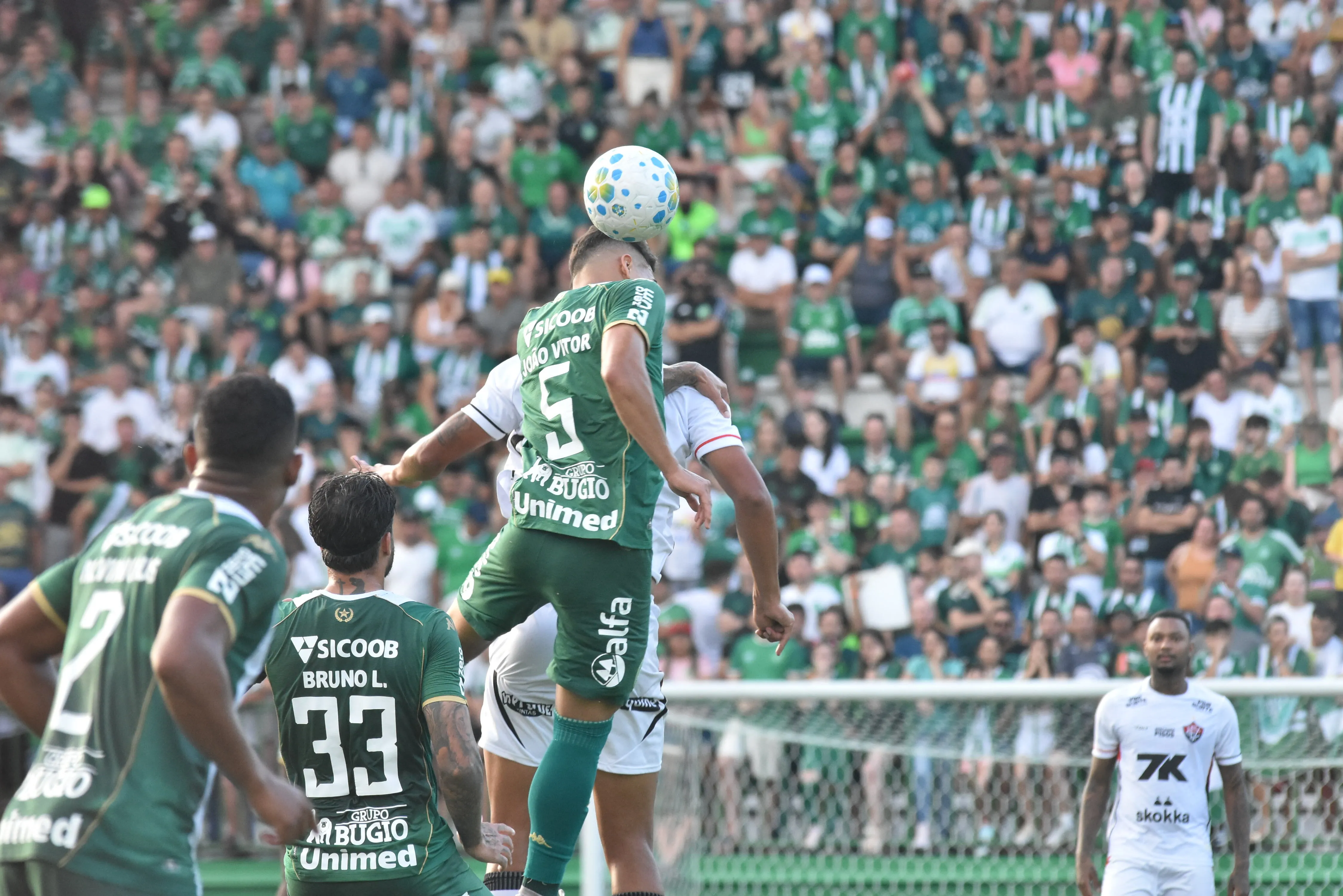 SC – CHAPECO – 05/04/2026 – BRASILEIRO A 2026, CHAPECOENSE X VITORIA – Joao Vitor jogador do Chapecoense durante partida contra o Vitoria no estadio Arena Conda pelo campeonato Brasileiro A 2026. Foto: Renato Padilha/AGIF