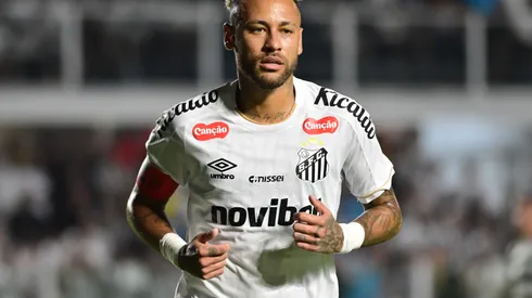 SP - SANTOS - 22/04/2026 - COPA DO BRASIL 2026, SANTOS X CORITIBA - Neymar jogador do Santos durante partida contra o Coritiba no estadio Vila Belmiro pelo campeonato Copa Do Brasil 2026. Foto: Jota Erre/AGIF