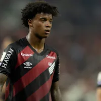 Bruninho faz pedido definitivo para não jogar mais pelo Athletico-PR