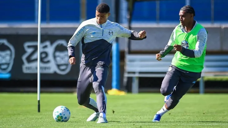 Luís Eduardo, em treino pelo Grêmio. Foto: Lucas Uebel / Grêmio