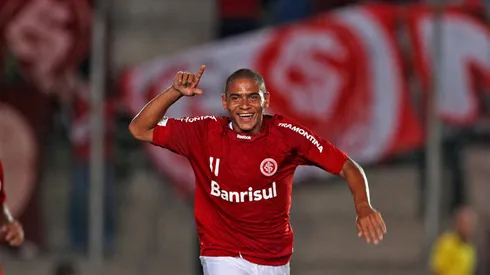 Walter, ex-atacante do Internacional