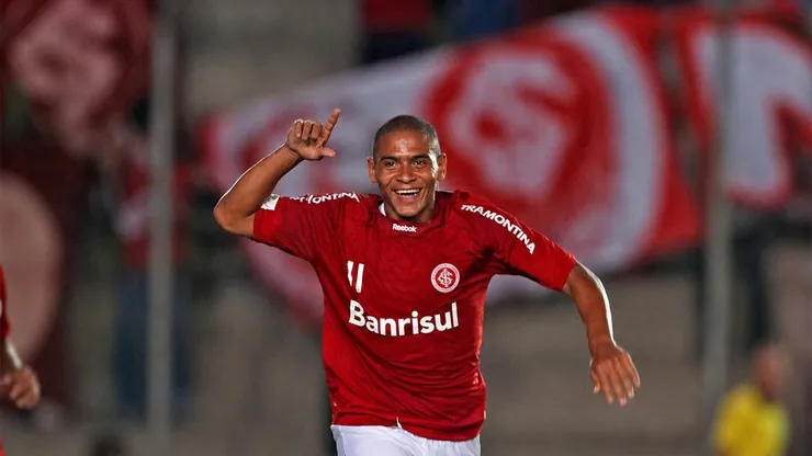 Walter, ex-atacante do Internacional