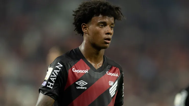 Bruninho durante confronto contra o Vitória no Brasileirão de 2026.