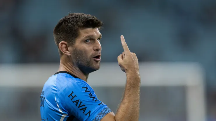 Walter Kannemann jogador do Gremio durante partida contra o Bragantino no estadio Arena do Gremio pelo campeonato Brasileiro A 2026.
