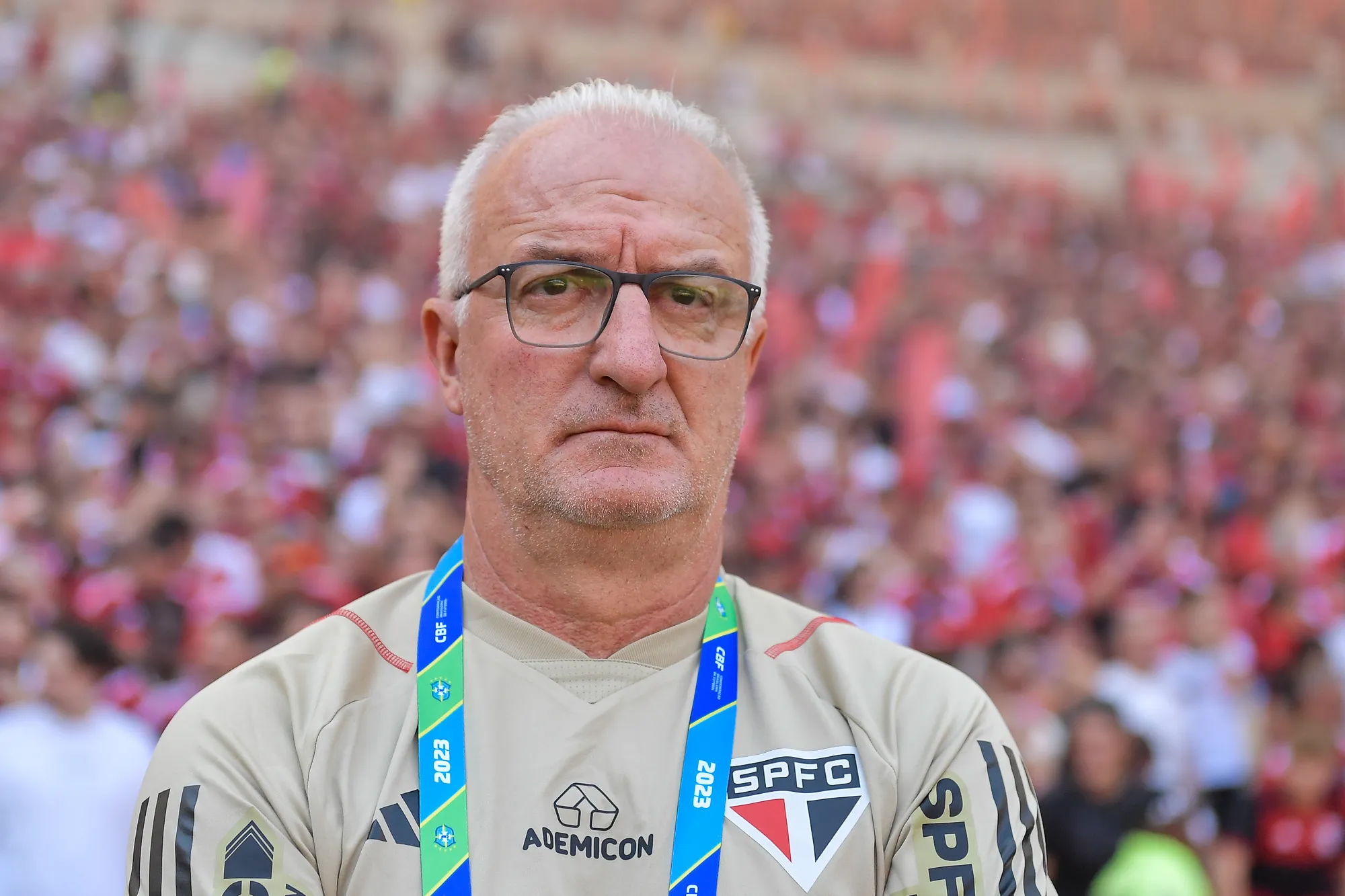Dorival durante partida contra o Flamengo no Maracanã pela Copa do Brasil 2023. Foto: Thiago Ribeiro/AGIF.
