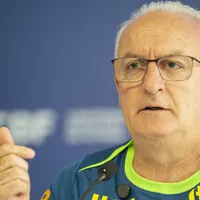 Dorival chega para afastar crise do São Paulo