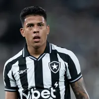 Matheus está fora de Botafogo x Corinthians e pode sair