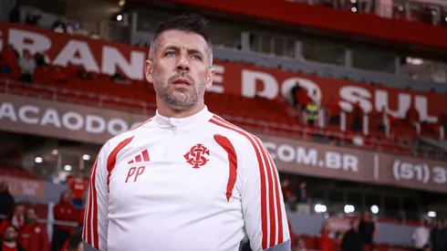 Paulo Pezzolano técnico do Internacional durante partida contra o Athletic Club no estádio Beira-Rio pelo campeonato Copa Do Brasil 2026. Foto: Maxi Franzoi/AGIF