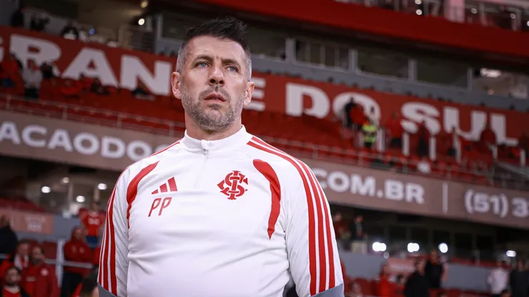 Paulo Pezzolano técnico do Internacional durante partida contra o Athletic Club no estádio Beira-Rio pelo campeonato Copa Do Brasil 2026. Foto: Maxi Franzoi/AGIF