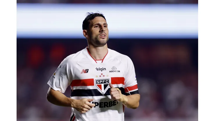 SP - SAO PAULO - 21/03/2026 - BRASILEIRO A 2026, SAO PAULO X PALMEIRAS - Calleri jogador do Sao Paulo durante partida contra o Palmeiras no estadio Morumbi pelo campeonato Brasileiro A 2026. Foto: Marcello Zambrana/AGIF