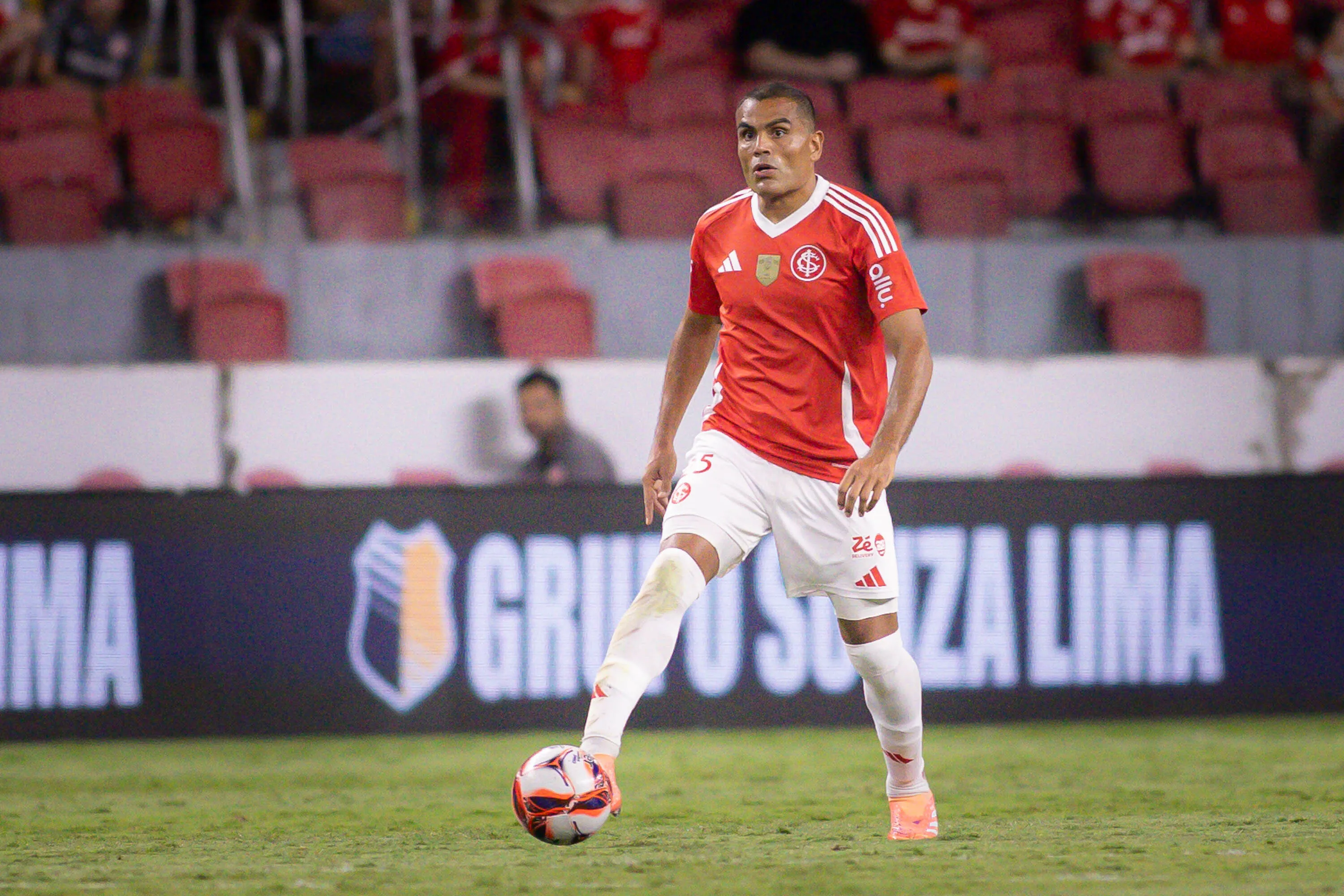 Gabriel Mercado jogador do Internacional durante partida contra o [EQUIPE 2] no estadio Beira-Rio pelo campeonato Gaucho 2026. Foto: Maxi Franzoi/AGIF