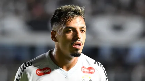 Menino será desfalque no Santos.
