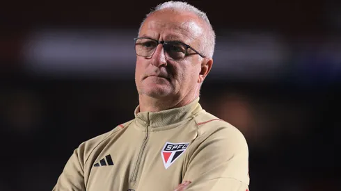 Dorival durante confronto entre São Paulo e Fortaleza no Brasileirão de 2023.
