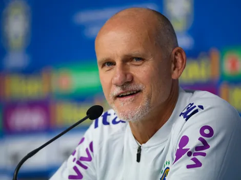 Taffarel mantém disputa entre os goleiros aberta para Copa