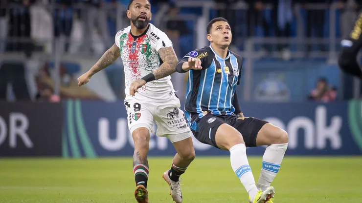 Luis Eduardo, jogador do Grêmio. Foto: Maxi Franzoi/AGIF